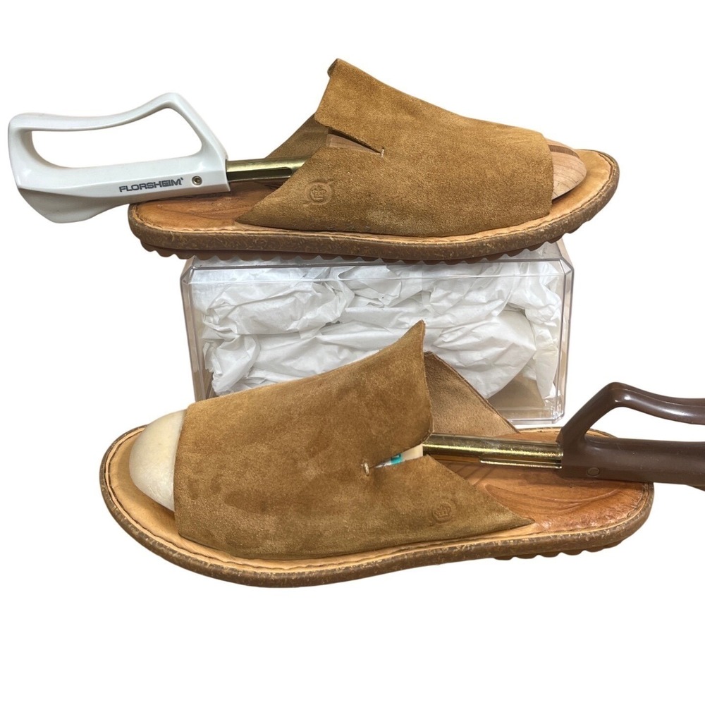 Born Suede Slide Mule Sandals Womens 9 Tan Excellent Minimalist  BR0022037